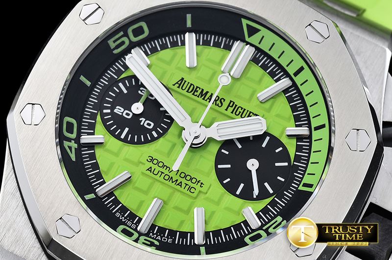 오데마피게 Royal Oak Offshore Diver Chrono SS/RU Grn Noob A3126 -AP0388B