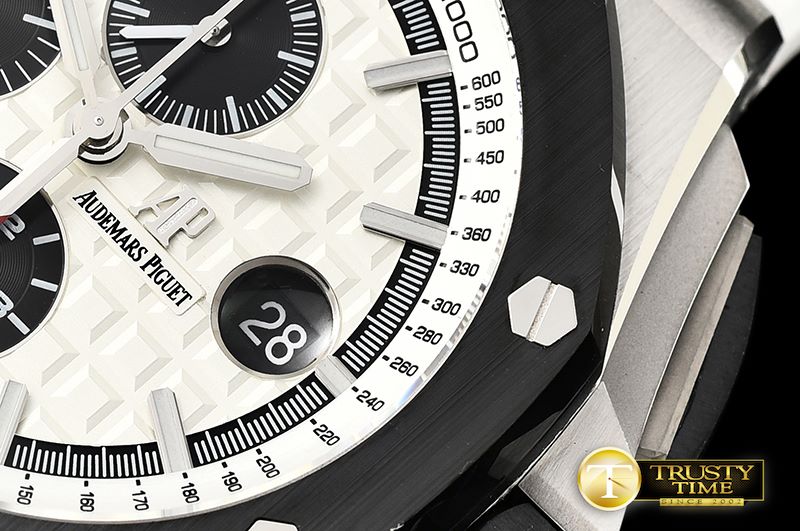 오데마피게 RO Offshore Novelty Cer SS/RU White/Black JF A3126 Mod -AP0533