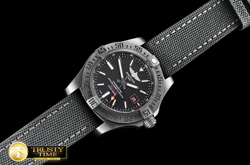 브라이틀링 Avenger BlackBird 44mm DLC/TI/NY Black ZF A2824 -BSW0361