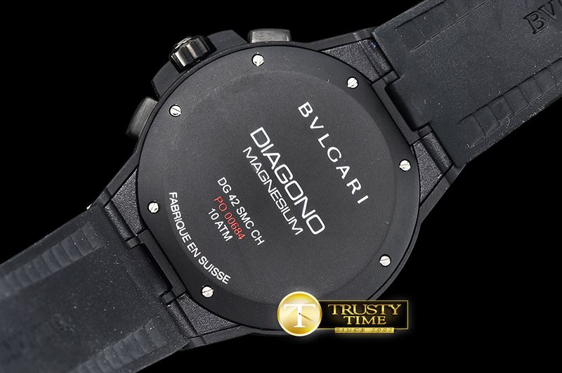 불가리 Diagono Magnesium Chrono PVD/MG/RU Black VK Qtz -BVG0063B