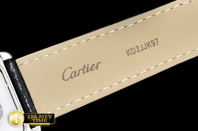 까르띠에 Cartier Tank Solo MIdsize SS/LE Wht Swiss Qtz -CAR0358B