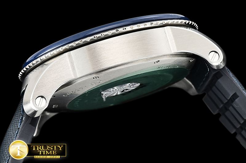 까르띠에 Calibre de Cartier Diver SS/NY/RU Blue JF Asia 2824 -CAR0418A