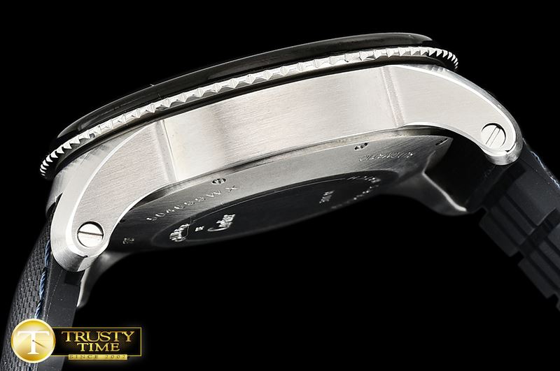 까르띠에 Calibre de Cartier Diver SS/NY/RU Black JF Asia 2824 -CAR0418B