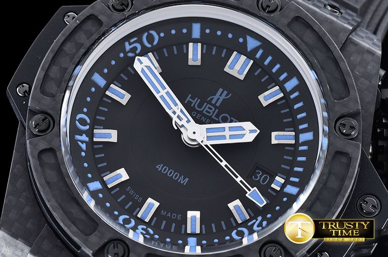 위블로 King Power OceanGraphic 4000 CF/RU Blk/Blue V6F A7750 -HUB0338A
