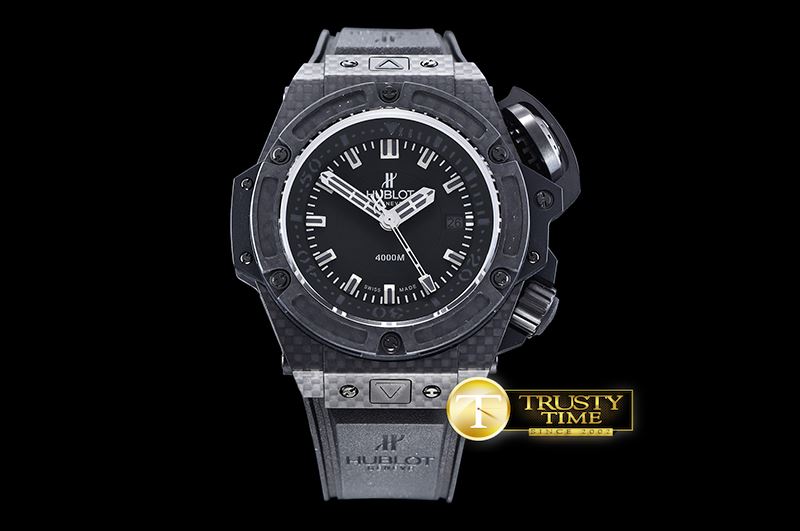 위블로 King Power OceanGraphic 4000 CF/RU Black V6F A7750 -HUB0338B
