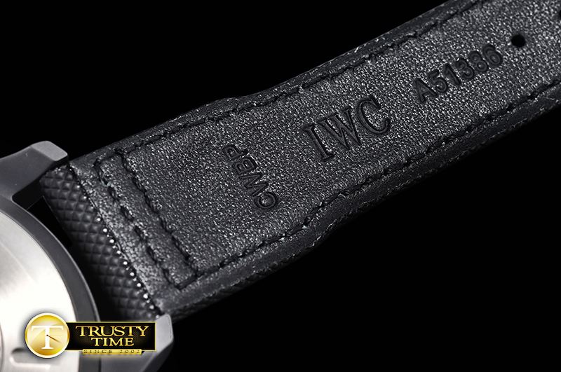 IWC Pilot Chrono Top Gun IW389001 CER/NY Blk ZF A7750 -IWC0423B