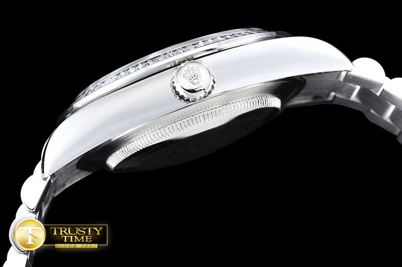 롤렉스 DayDate 41mm SS/SS Pres Silver Wht Roman Asia 3255 -R2DD0194C