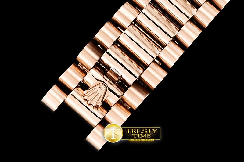 롤렉스 DayDate 40mm Flt RG/RG Rose Gold Baug. Diam BP A2836 -RDD0210A