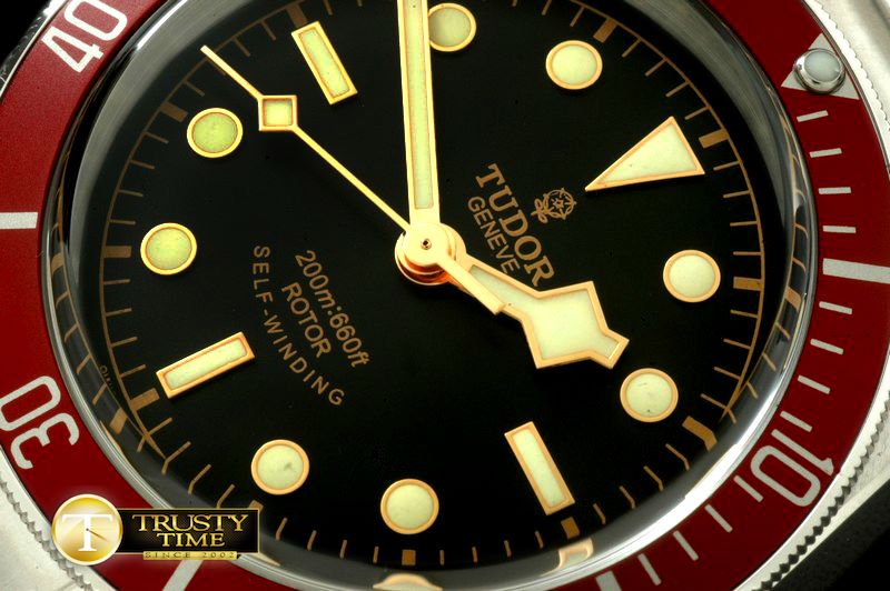 튜더 Heritage Black Bay SS/SS Black/Red Asian 28242 -TUD017