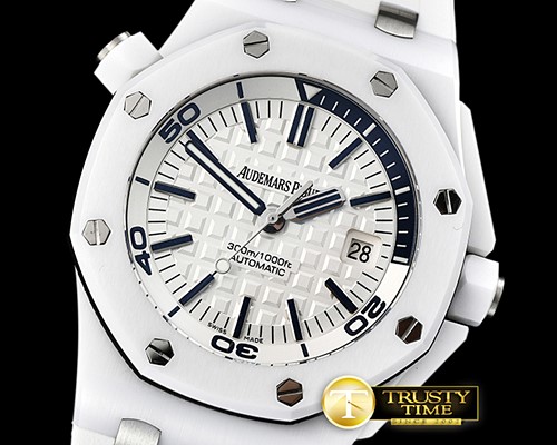 오데마피게 Royal Oak Diver 15707 CER/RU White XF Asia 2836 Mod -AP0491