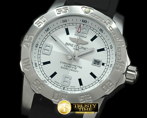 브라이틀링 Colt 44 SS/RU White Stk/Num Jap OS Quartz -BSW0167A