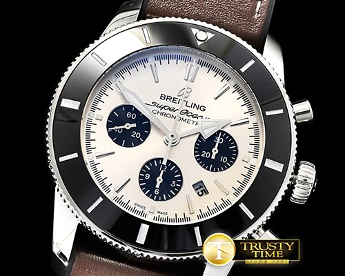 브라이틀링 Superocean Heritage II B01 44 SS/LE/RU White A7750 -BSW0377A