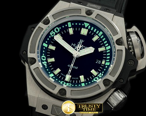 위블로 Diver 4000m TI/RU Black A7750 -HUB0218