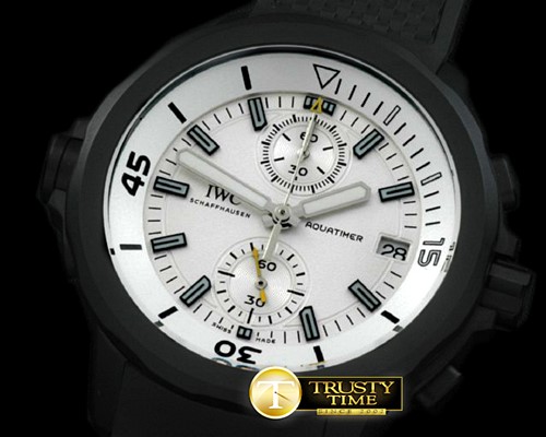 IWC 2013 Aquatimer PVD/RU White Jap Quartz -IWC0223A