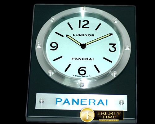 파네라이 Pam 255 Style Wall Clock White/Black Finish Swiss Qtz -PACC057