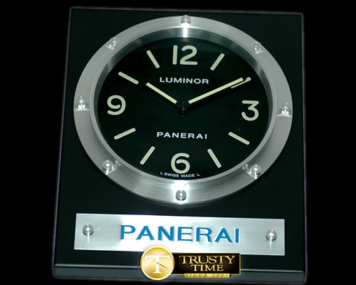 파네라이 Pam 255 Style Wall Clock Black/Black Finish Swiss Qtz -PACC058