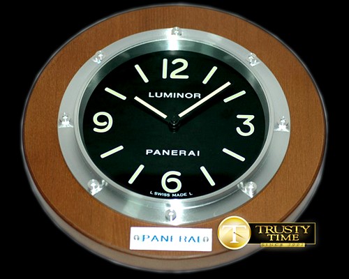 파네라이 Pam 112 Style Wall Clock Black/Cherry Finish Swiss Qtz -PACC062