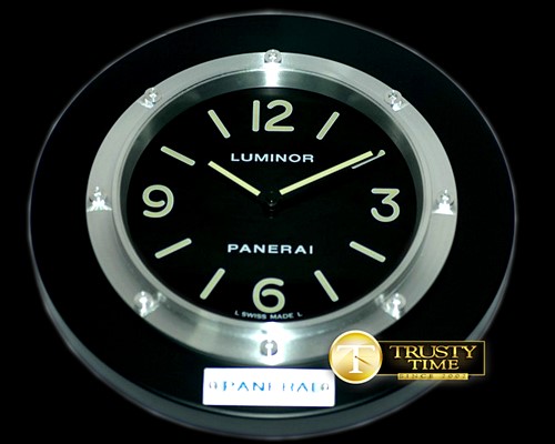 파네라이 Pam 112 Style Wall Clock Black/Black Finish Swiss Qtz -PACC064