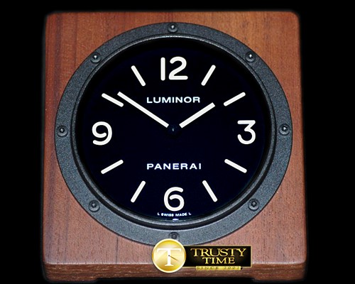 파네라이 Teakwood Table Clock Pam 254 Swiss Quartz -PACC068