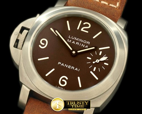 파네라이 Pam 056C Tobacco Brown TI/LE A6497 -PN056CLE
