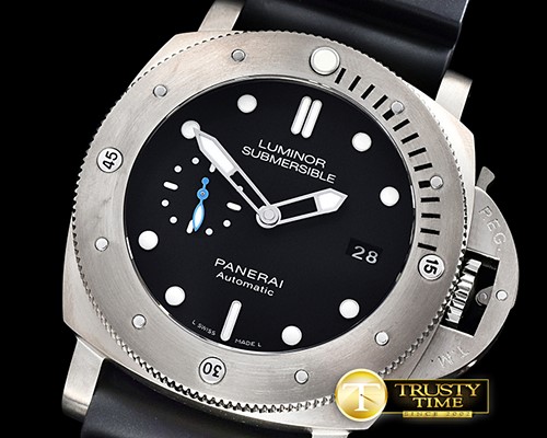 파네라이 PAM1305 Lum. Sub. 1950 Titanio TI/RU Blk ZF P9010 Mod -PN1305TRU