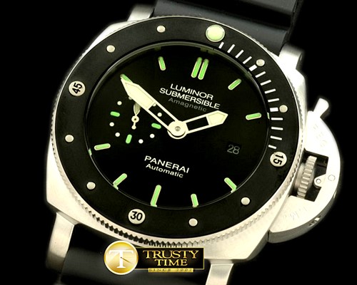 파네라이 Pam 389 N Submersible Black SS/RU SG25J Auto -PN389