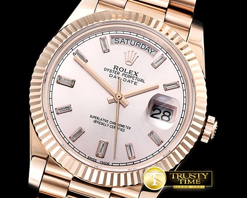 롤렉스 DayDate 40mm Flt RG/RG Rose Gold Baug. Diam BP A2836 -RDD0210A