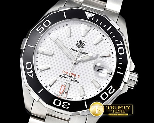 태그호이어 AquaRacer Calibre 5 Cer Bez SS/SS White Asia 23J -TAG0299A